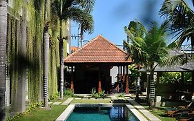 Ganga Hotel & Apartment